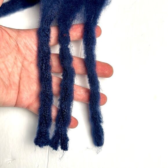 NWT Frye and Co. Chunky Fringed Scarf Oversized Blue Taupe Red - Picture 6 of 10